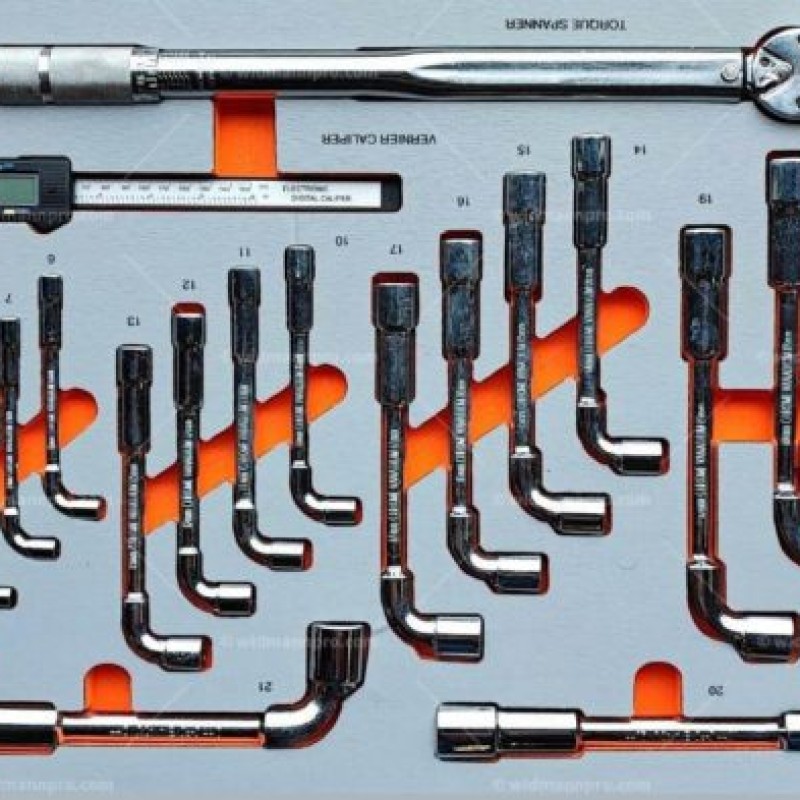 Servante d’atelier widmann pro édition 8 tiroirs dont 7 outillés