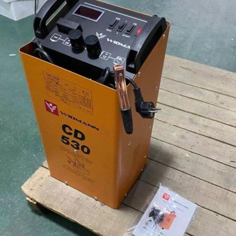 Chargeur de batterie , démarreur , BOOSTER de batteries 12-24V Widmann